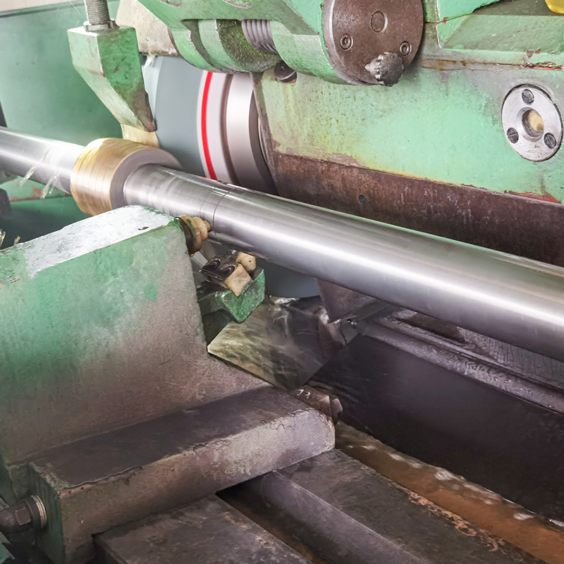 Tie à piston personnalisée (type revêtu)